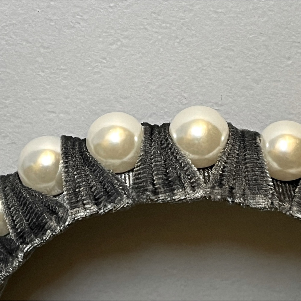 Noir headband gray with faux pearls - Picture 4 of 4